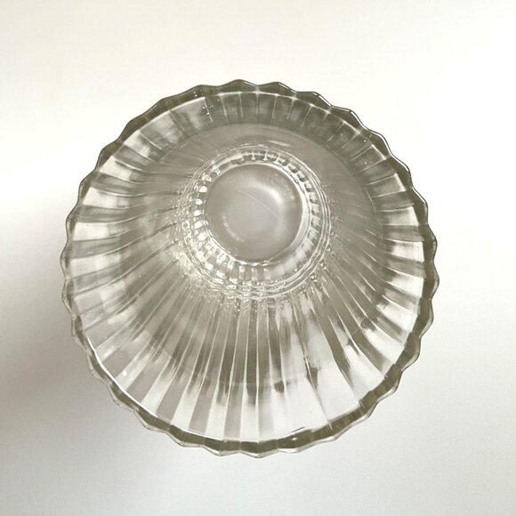 FTDA ELEGANT GLASS FLOWER VASE HEAVY THICK VINTAGE 1986 - Picture 6 of 9